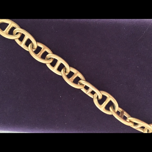 EUC Bold and Chunky Goldtone Bracelet - Picture 3 of 3